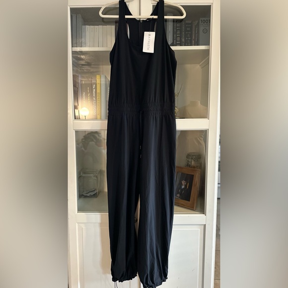 Athleta Revive Jumpsuit Black NWT SIZE 6 - Picture 2 of 6